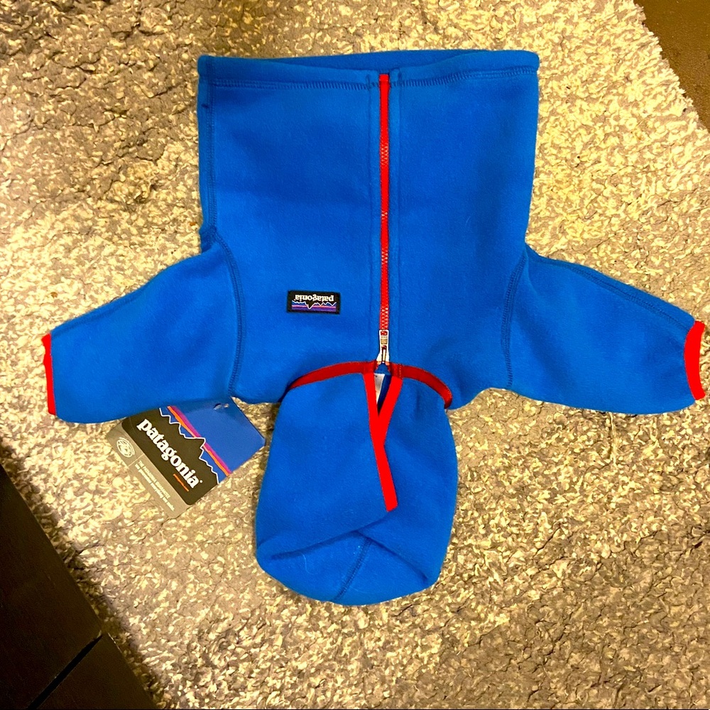 Baby (0M) Patagonia jacket with hood